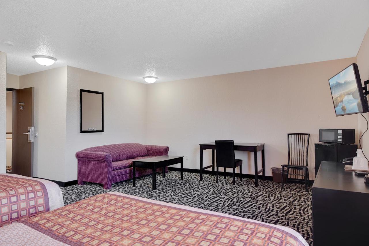 Americas Quality Inn & Suites - Finlayson المظهر الخارجي الصورة