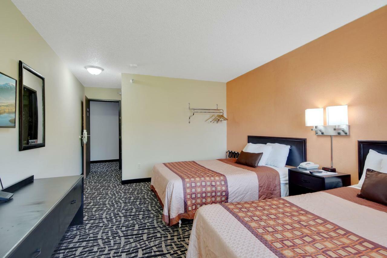 Americas Quality Inn & Suites - Finlayson المظهر الخارجي الصورة
